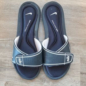 Nike Black Comfort Footbed Slide Sandals
